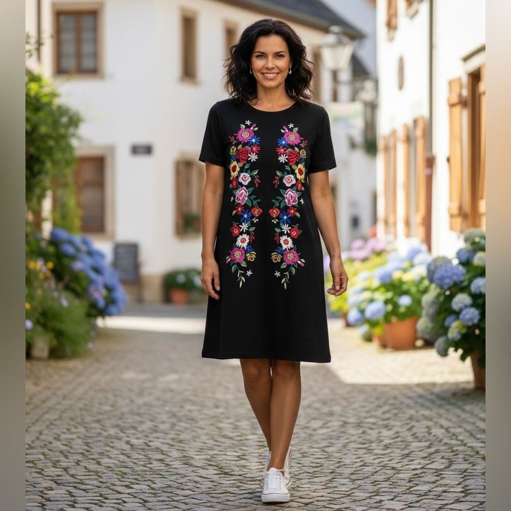 Umgee Black Floral Embroidered Short Sleeve Tunic Dress - Size [M